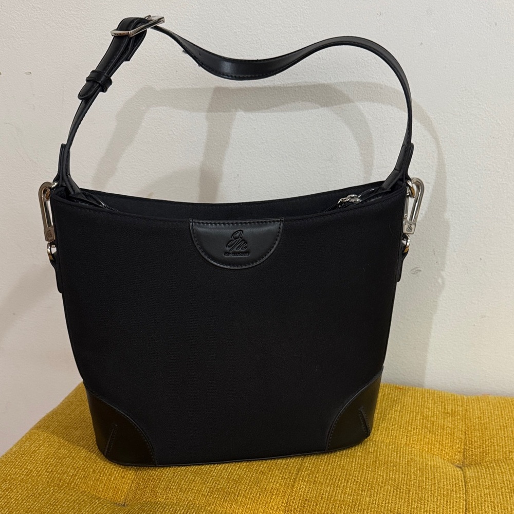 NWOT Joy Mangano black elegant and timeless pocket book🍀🍀